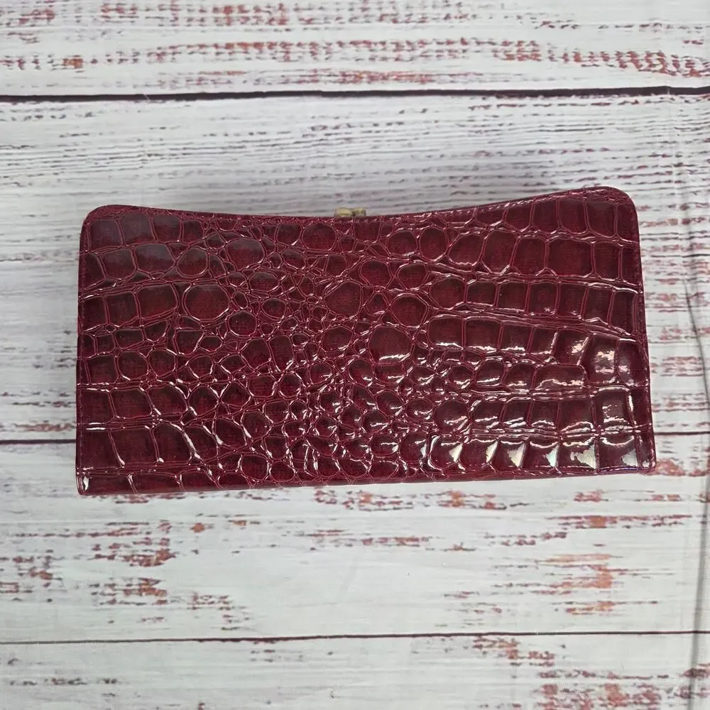 Vtg Rolfs Bellagio Garnet Red Clutch Deadstock Large Quilted Faux Leather Wallet